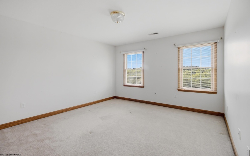 2019 Tanglewood Road, Bridgeport, West Virginia 26330, 4 Bedrooms Bedrooms, 9 Rooms Rooms,2 BathroomsBathrooms,Single Family Detached,For Sale,Tanglewood,10165378