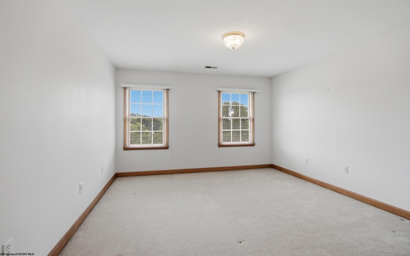 2019 Tanglewood Road, Bridgeport, West Virginia 26330, 4 Bedrooms Bedrooms, 9 Rooms Rooms,2 BathroomsBathrooms,Single Family Detached,For Sale,Tanglewood,10165378