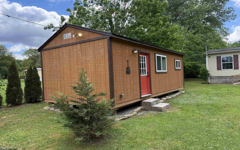 137 Washboard Lane, Mill Creek, West Virginia 26280, 3 Bedrooms Bedrooms, 8 Rooms Rooms,2 BathroomsBathrooms,Single Family Detached,For Sale,Washboard,10165377