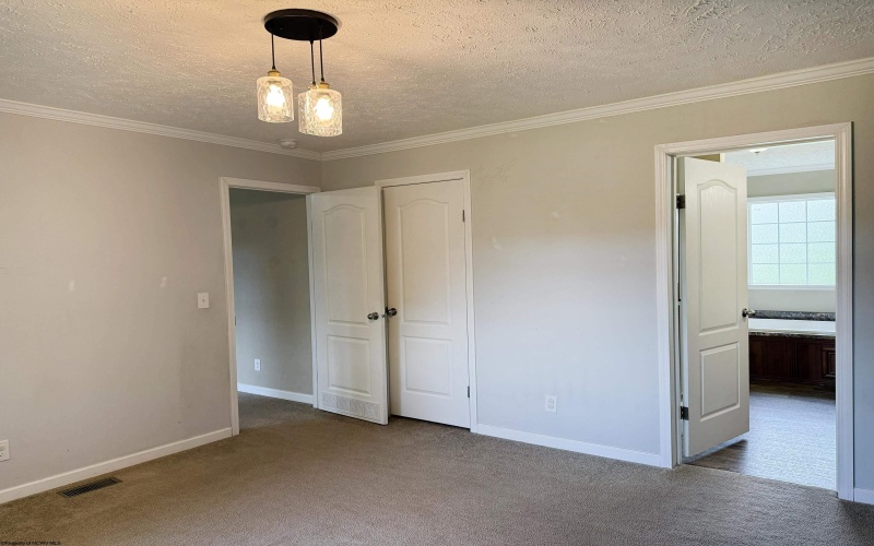 137 Washboard Lane, Mill Creek, West Virginia 26280, 3 Bedrooms Bedrooms, 8 Rooms Rooms,2 BathroomsBathrooms,Single Family Detached,For Sale,Washboard,10165377