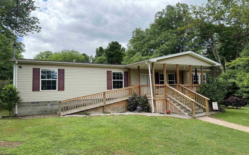 137 Washboard Lane, Mill Creek, West Virginia 26280, 3 Bedrooms Bedrooms, 8 Rooms Rooms,2 BathroomsBathrooms,Single Family Detached,For Sale,Washboard,10165377