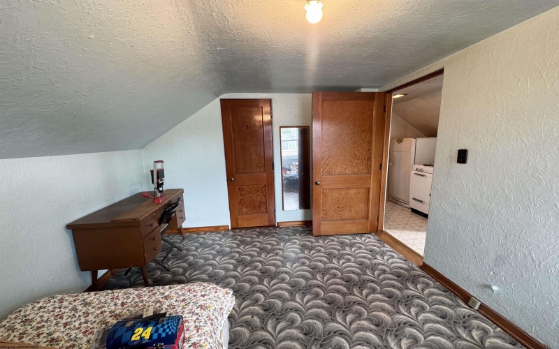 207 Florida Avenue, Fairmont, West Virginia 26554, 3 Bedrooms Bedrooms, 8 Rooms Rooms,2 BathroomsBathrooms,Single Family Detached,For Sale,Florida,10165380