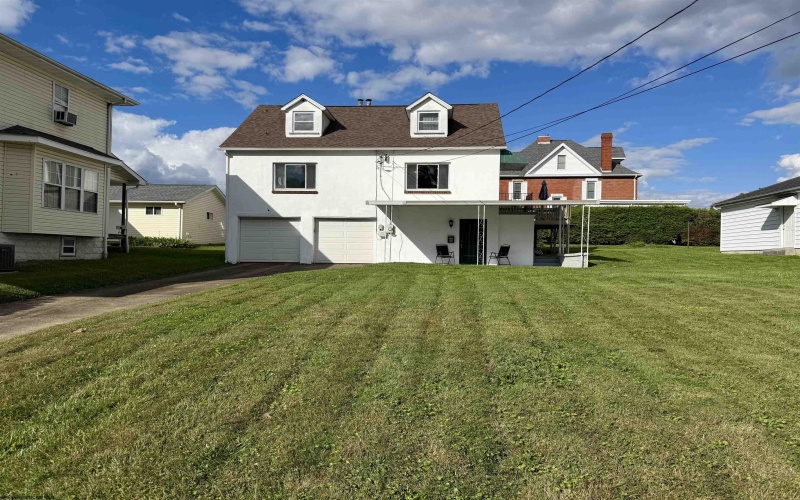207 Florida Avenue, Fairmont, West Virginia 26554, 3 Bedrooms Bedrooms, 8 Rooms Rooms,2 BathroomsBathrooms,Single Family Detached,For Sale,Florida,10165380