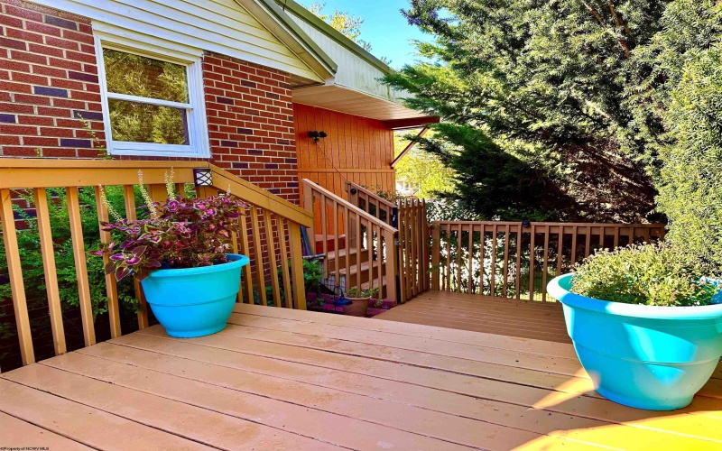 711 Pennsylvania Avenue, Bridgeport, West Virginia 26330, 4 Bedrooms Bedrooms, 12 Rooms Rooms,3 BathroomsBathrooms,Single Family Detached,For Sale,Pennsylvania,10165382