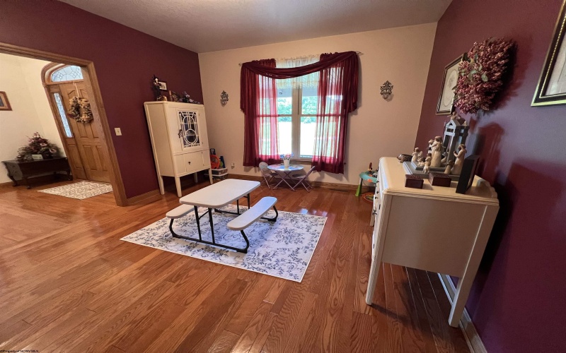 129 Bosworth Drive, Elkins, West Virginia 26241, 5 Bedrooms Bedrooms, 12 Rooms Rooms,4 BathroomsBathrooms,Single Family Detached,For Sale,Bosworth,10165389