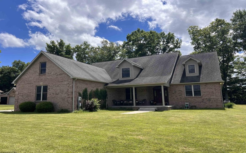 129 Bosworth Drive, Elkins, West Virginia 26241, 5 Bedrooms Bedrooms, 12 Rooms Rooms,4 BathroomsBathrooms,Single Family Detached,For Sale,Bosworth,10165389