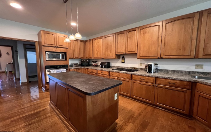 129 Bosworth Drive, Elkins, West Virginia 26241, 5 Bedrooms Bedrooms, 12 Rooms Rooms,4 BathroomsBathrooms,Single Family Detached,For Sale,Bosworth,10165389
