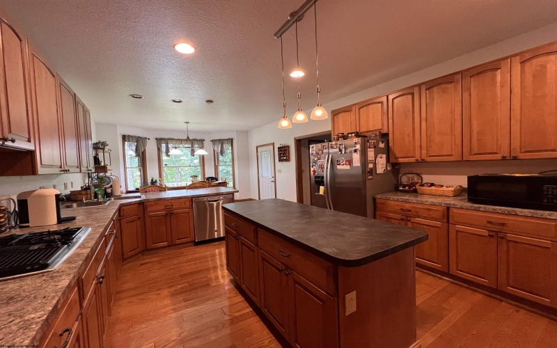 129 Bosworth Drive, Elkins, West Virginia 26241, 5 Bedrooms Bedrooms, 12 Rooms Rooms,4 BathroomsBathrooms,Single Family Detached,For Sale,Bosworth,10165389