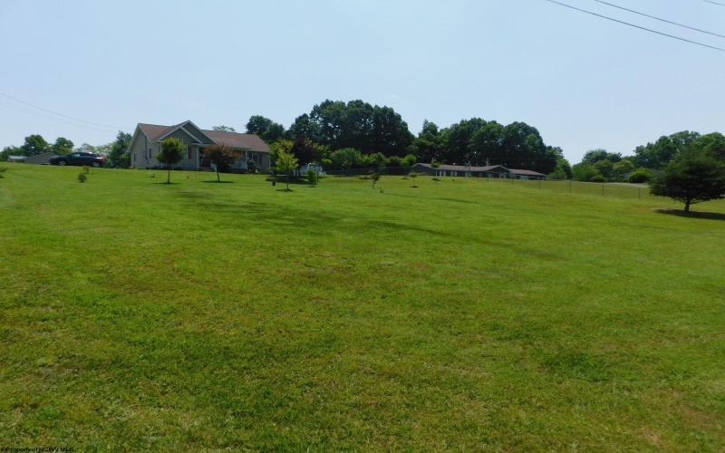 36 Sunny Acres Drive, French Creek, West Virginia 26218, 3 Bedrooms Bedrooms, 6 Rooms Rooms,2 BathroomsBathrooms,Single Family Detached,For Sale,Sunny Acres,10165402