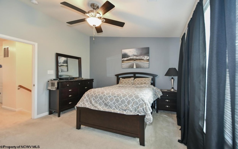320 Falcon Run, Morgantown, West Virginia 26508, 3 Bedrooms Bedrooms, 8 Rooms Rooms,2 BathroomsBathrooms,Single Family Attached,For Sale,Falcon,10165395