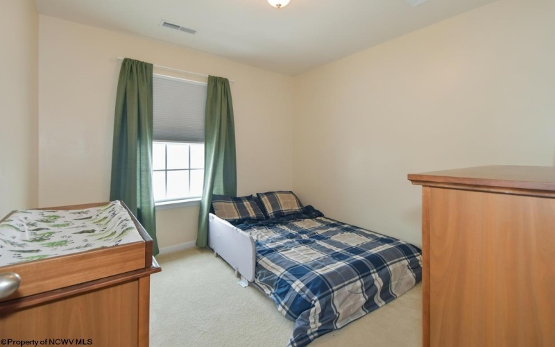 320 Falcon Run, Morgantown, West Virginia 26508, 3 Bedrooms Bedrooms, 8 Rooms Rooms,2 BathroomsBathrooms,Single Family Attached,For Sale,Falcon,10165395