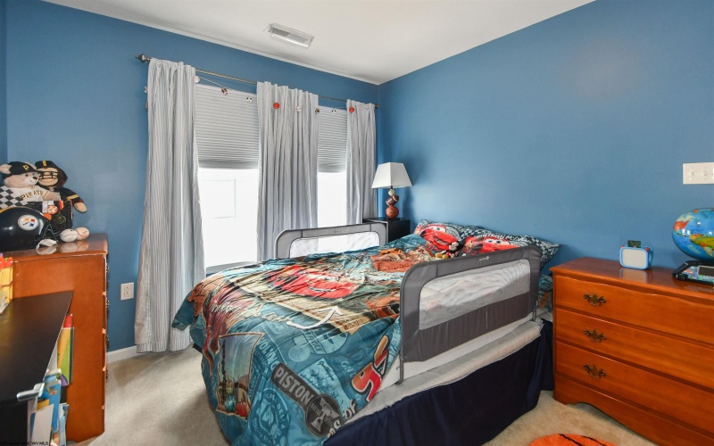 320 Falcon Run, Morgantown, West Virginia 26508, 3 Bedrooms Bedrooms, 8 Rooms Rooms,2 BathroomsBathrooms,Single Family Attached,For Sale,Falcon,10165395
