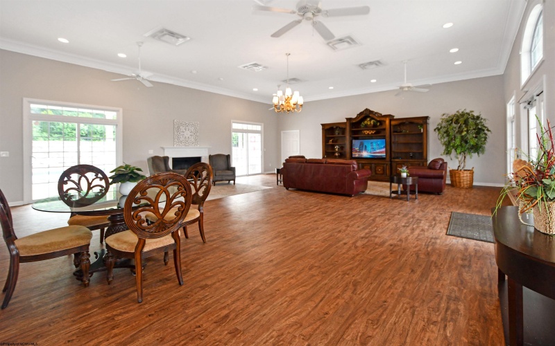 320 Falcon Run, Morgantown, West Virginia 26508, 3 Bedrooms Bedrooms, 8 Rooms Rooms,2 BathroomsBathrooms,Single Family Attached,For Sale,Falcon,10165395