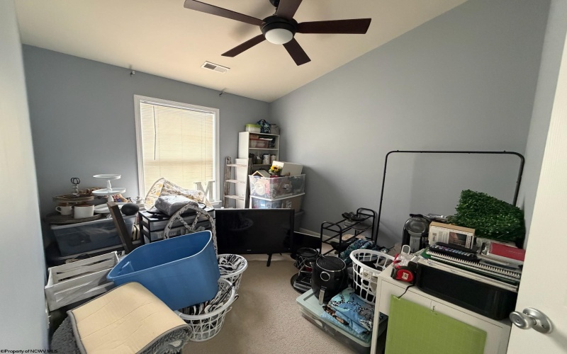 34 Robin Lane, Morgantown, West Virginia 26508, 3 Bedrooms Bedrooms, 7 Rooms Rooms,2 BathroomsBathrooms,Single Family Attached,For Sale,Robin,10165401
