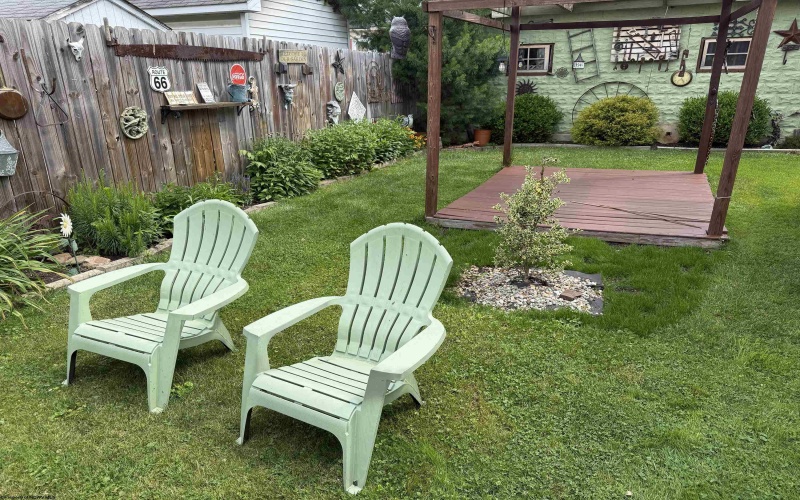 15 Locust Street, Elkins, West Virginia 26241, 3 Bedrooms Bedrooms, 6 Rooms Rooms,1 BathroomBathrooms,Single Family Detached,For Sale,Locust,10165398