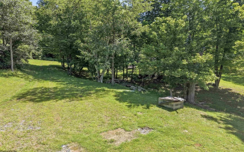 447 Dogwood Trail, Napier, West Virginia 26631, 2 Bedrooms Bedrooms, 5 Rooms Rooms,1 BathroomBathrooms,Single Family Detached,For Sale,Dogwood,10165390