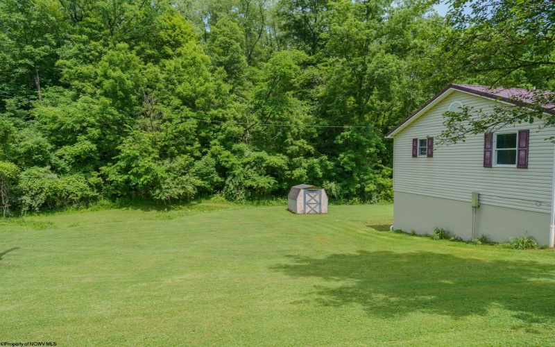 270 Taylortown Road, Maidsville, West Virginia 26541, 3 Bedrooms Bedrooms, 10 Rooms Rooms,3 BathroomsBathrooms,Single Family Detached,For Sale,Taylortown,10165404