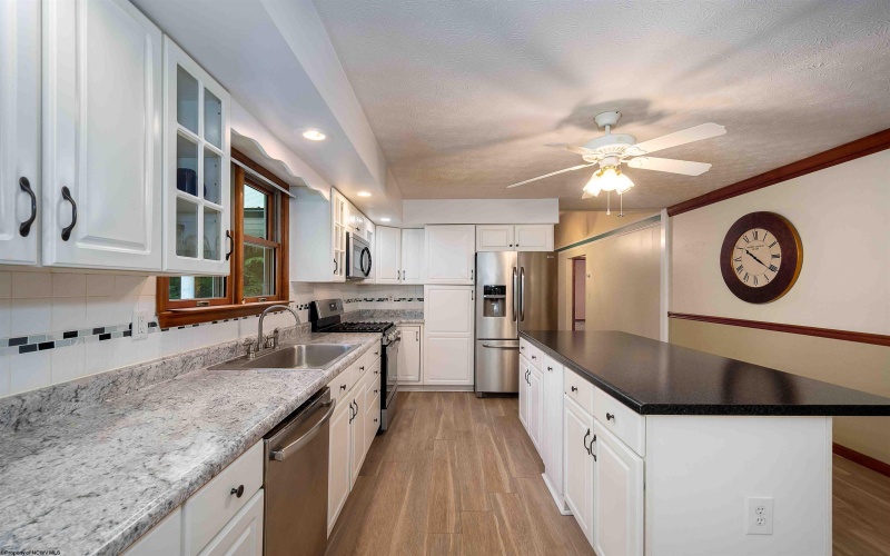 100 Youghiogheny Drive, Aurora, West Virginia 26705, 3 Bedrooms Bedrooms, 7 Rooms Rooms,2 BathroomsBathrooms,Single Family Detached,For Sale,Youghiogheny,10164913 100 Youghiogheny Drive, Aurora, West Virginia 26705, 3 Bedrooms Bedrooms, 7 Rooms Rooms,2 BathroomsBathrooms,Single Family Detached,For Sale,Youghiogheny,10164913