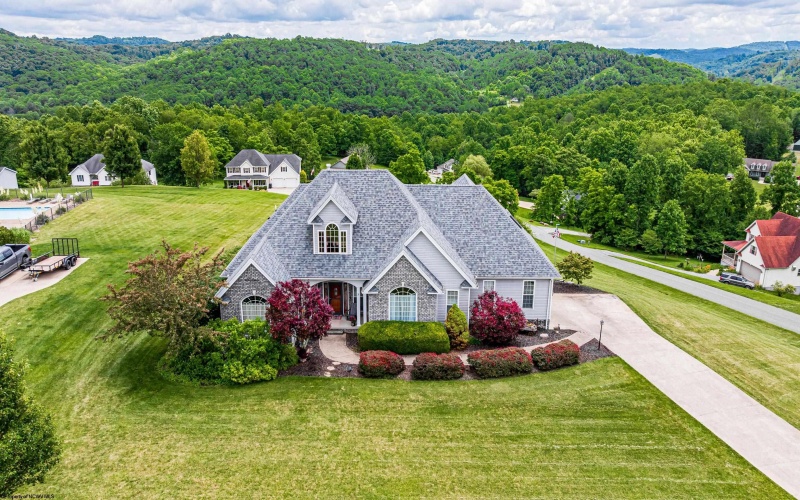 8 Allen Circle, Fairmont, West Virginia 26554, 4 Bedrooms Bedrooms, 10 Rooms Rooms,3 BathroomsBathrooms,Single Family Detached,For Sale,Allen,0,10165403 8 Allen Circle, Fairmont, West Virginia 26554, 4 Bedrooms Bedrooms, 10 Rooms Rooms,3 BathroomsBathrooms,Single Family Detached,For Sale,Allen,0,10165403