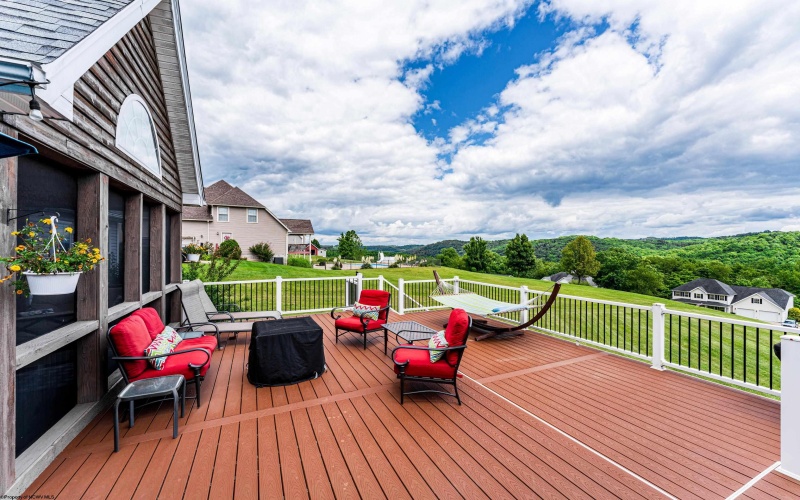 8 Allen Circle, Fairmont, West Virginia 26554, 4 Bedrooms Bedrooms, 10 Rooms Rooms,3 BathroomsBathrooms,Single Family Detached,For Sale,Allen,0,10165403 8 Allen Circle, Fairmont, West Virginia 26554, 4 Bedrooms Bedrooms, 10 Rooms Rooms,3 BathroomsBathrooms,Single Family Detached,For Sale,Allen,0,10165403