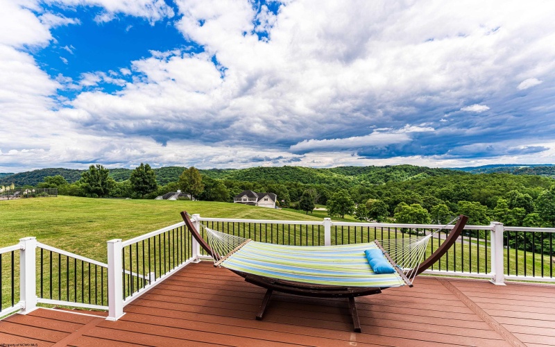 8 Allen Circle, Fairmont, West Virginia 26554, 4 Bedrooms Bedrooms, 10 Rooms Rooms,3 BathroomsBathrooms,Single Family Detached,For Sale,Allen,0,10165403 8 Allen Circle, Fairmont, West Virginia 26554, 4 Bedrooms Bedrooms, 10 Rooms Rooms,3 BathroomsBathrooms,Single Family Detached,For Sale,Allen,0,10165403