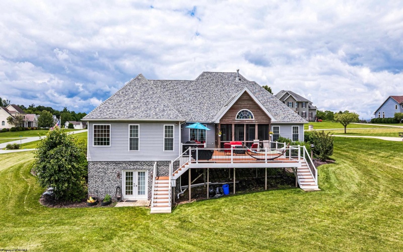 8 Allen Circle, Fairmont, West Virginia 26554, 4 Bedrooms Bedrooms, 10 Rooms Rooms,3 BathroomsBathrooms,Single Family Detached,For Sale,Allen,0,10165403 8 Allen Circle, Fairmont, West Virginia 26554, 4 Bedrooms Bedrooms, 10 Rooms Rooms,3 BathroomsBathrooms,Single Family Detached,For Sale,Allen,0,10165403