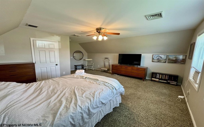 87 Piper Lane, Davis, West Virginia 26260, 3 Bedrooms Bedrooms, 7 Rooms Rooms,2 BathroomsBathrooms,Single Family Detached,For Sale,Piper,10165419