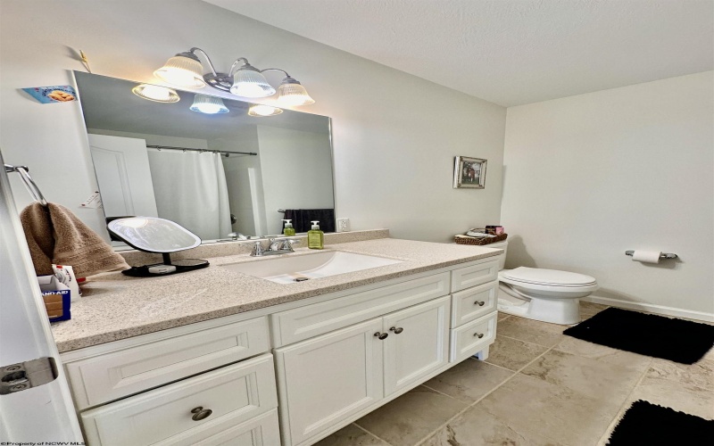 30 Green Meadows Drive, Bridgeport, West Virginia 26330, 3 Bedrooms Bedrooms, 9 Rooms Rooms,2 BathroomsBathrooms,Single Family Detached,For Sale,Green Meadows,10165413