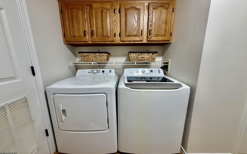 2210 Lazelle Union Road, Maidsville, West Virginia 26541, 3 Bedrooms Bedrooms, 8 Rooms Rooms,2 BathroomsBathrooms,Single Family Detached,For Sale,Lazelle Union,10165417