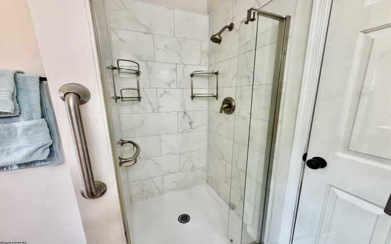 2210 Lazelle Union Road, Maidsville, West Virginia 26541, 3 Bedrooms Bedrooms, 8 Rooms Rooms,2 BathroomsBathrooms,Single Family Detached,For Sale,Lazelle Union,10165417