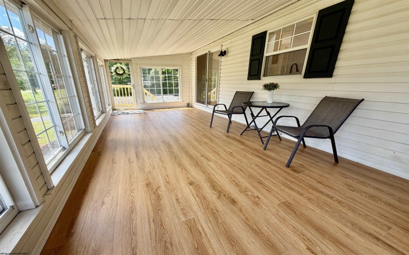 2210 Lazelle Union Road, Maidsville, West Virginia 26541, 3 Bedrooms Bedrooms, 8 Rooms Rooms,2 BathroomsBathrooms,Single Family Detached,For Sale,Lazelle Union,10165417