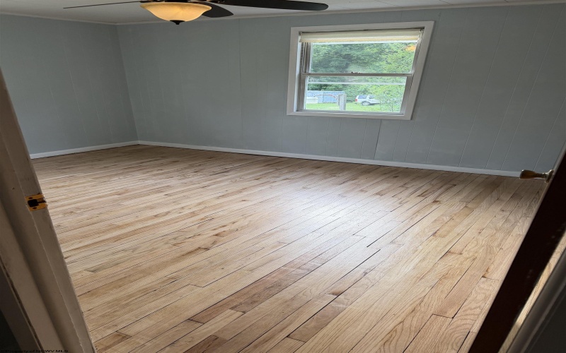 813 New Geneva Road, Point Marion, Pennsylvania 15474, 3 Bedrooms Bedrooms, 7 Rooms Rooms,2 BathroomsBathrooms,Single Family Detached,For Sale,New Geneva,10165415