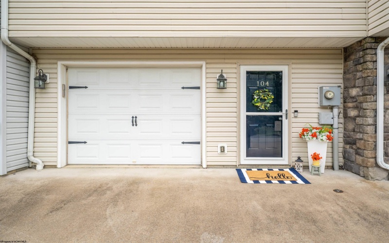 104 Eagle Drive, Maidsville, West Virginia 26541, 3 Bedrooms Bedrooms, 5 Rooms Rooms,1 BathroomBathrooms,Single Family Attached,For Sale,Eagle,10165420
