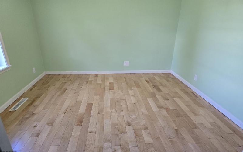 10 Herring Road, Masontown, West Virginia 26542, 3 Bedrooms Bedrooms, 6 Rooms Rooms,2 BathroomsBathrooms,Single Family Detached,For Sale,Herring,10165435