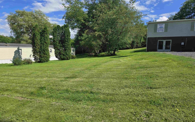 10 Herring Road, Masontown, West Virginia 26542, 3 Bedrooms Bedrooms, 6 Rooms Rooms,2 BathroomsBathrooms,Single Family Detached,For Sale,Herring,10165435