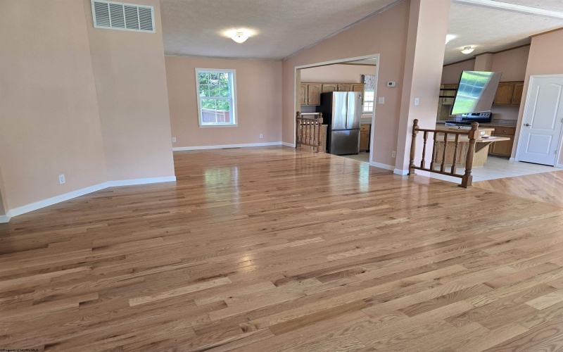 10 Herring Road, Masontown, West Virginia 26542, 3 Bedrooms Bedrooms, 6 Rooms Rooms,2 BathroomsBathrooms,Single Family Detached,For Sale,Herring,10165435