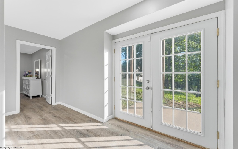 1405 Arcadia Drive, Fairmont, West Virginia 26554, 4 Bedrooms Bedrooms, 10 Rooms Rooms,2 BathroomsBathrooms,Single Family Detached,For Sale,Arcadia,10165426