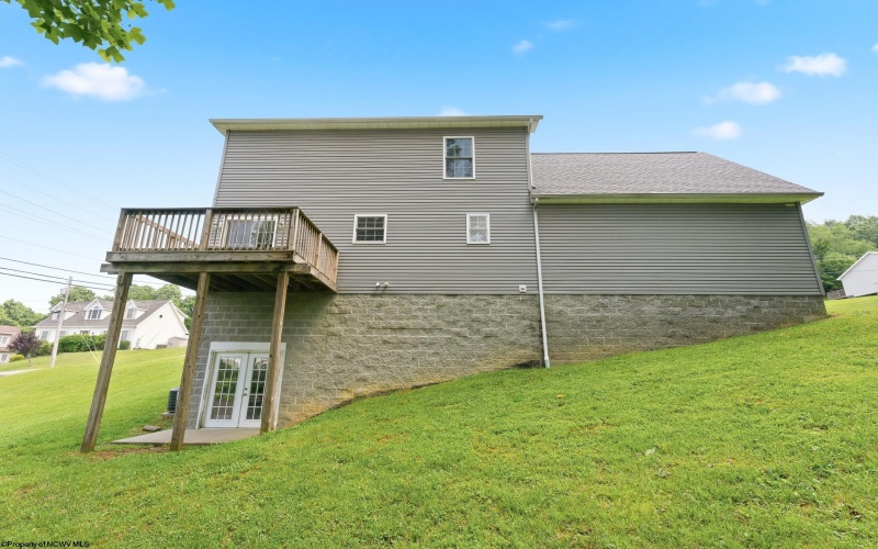 1405 Arcadia Drive, Fairmont, West Virginia 26554, 4 Bedrooms Bedrooms, 10 Rooms Rooms,2 BathroomsBathrooms,Single Family Detached,For Sale,Arcadia,10165426