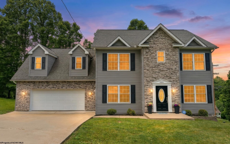 1405 Arcadia Drive, Fairmont, West Virginia 26554, 4 Bedrooms Bedrooms, 10 Rooms Rooms,2 BathroomsBathrooms,Single Family Detached,For Sale,Arcadia,10165426