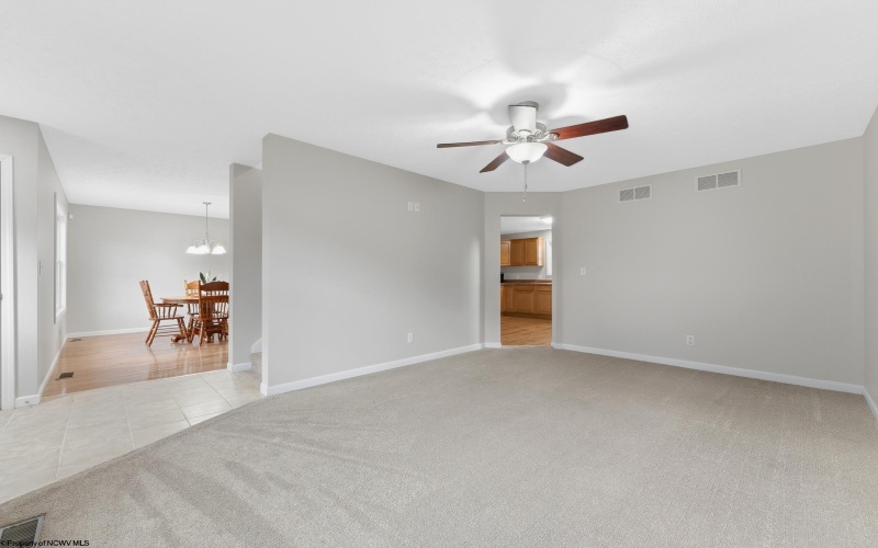 1405 Arcadia Drive, Fairmont, West Virginia 26554, 4 Bedrooms Bedrooms, 10 Rooms Rooms,2 BathroomsBathrooms,Single Family Detached,For Sale,Arcadia,10165426