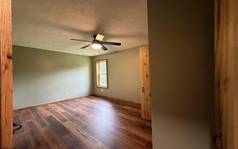 169 Ohio Avenue, Grafton, West Virginia 26440, 6 Bedrooms Bedrooms, 9 Rooms Rooms,2 BathroomsBathrooms,Single Family Detached,For Sale,Ohio,10165424