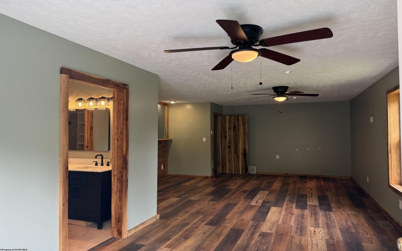 169 Ohio Avenue, Grafton, West Virginia 26440, 6 Bedrooms Bedrooms, 9 Rooms Rooms,2 BathroomsBathrooms,Single Family Detached,For Sale,Ohio,10165424