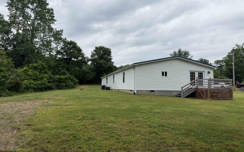 169 Ohio Avenue, Grafton, West Virginia 26440, 6 Bedrooms Bedrooms, 9 Rooms Rooms,2 BathroomsBathrooms,Single Family Detached,For Sale,Ohio,10165424