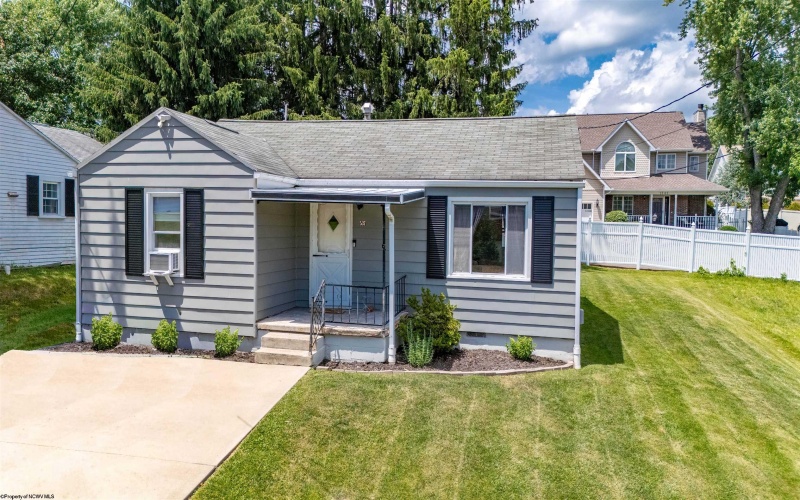537 Milford Street, Morgantown, West Virginia 26505, 3 Bedrooms Bedrooms, 7 Rooms Rooms,1 BathroomBathrooms,Single Family Detached,For Sale,Milford,10165441