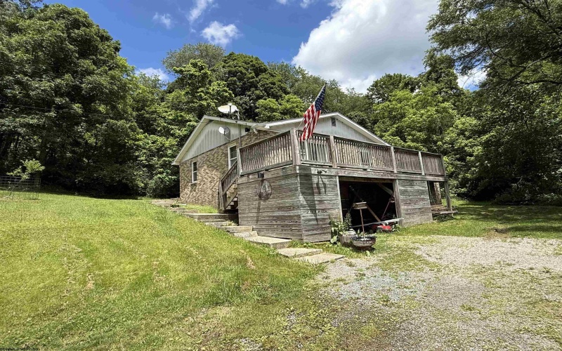 3416 Pleasantdale Road, Kingwood, West Virginia 26537, 3 Bedrooms Bedrooms, 6 Rooms Rooms,1 BathroomBathrooms,Single Family Detached,For Sale,Pleasantdale,10165440