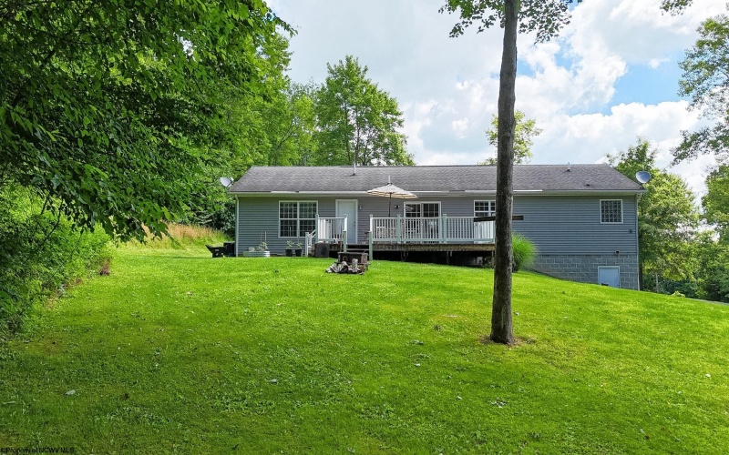 310 Auburn Hills Drive, Bruceton Mills, West Virginia 26525, 3 Bedrooms Bedrooms, 7 Rooms Rooms,2 BathroomsBathrooms,Single Family Detached,For Sale,Auburn Hills,10165438
