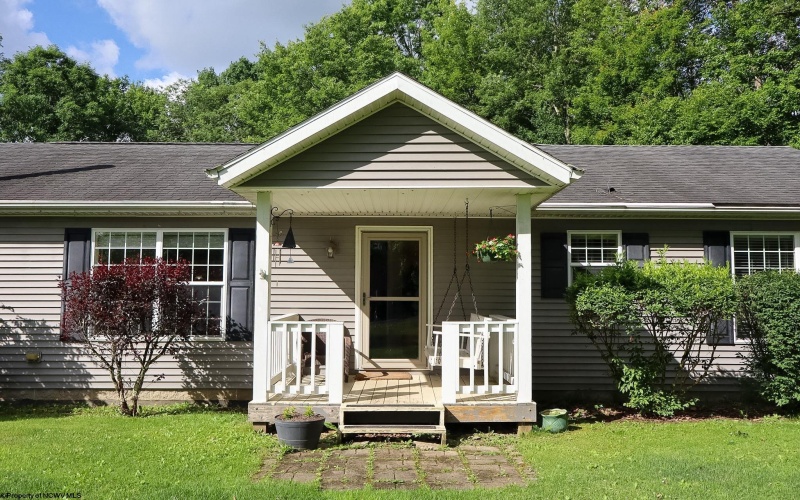 310 Auburn Hills Drive, Bruceton Mills, West Virginia 26525, 3 Bedrooms Bedrooms, 7 Rooms Rooms,2 BathroomsBathrooms,Single Family Detached,For Sale,Auburn Hills,10165438