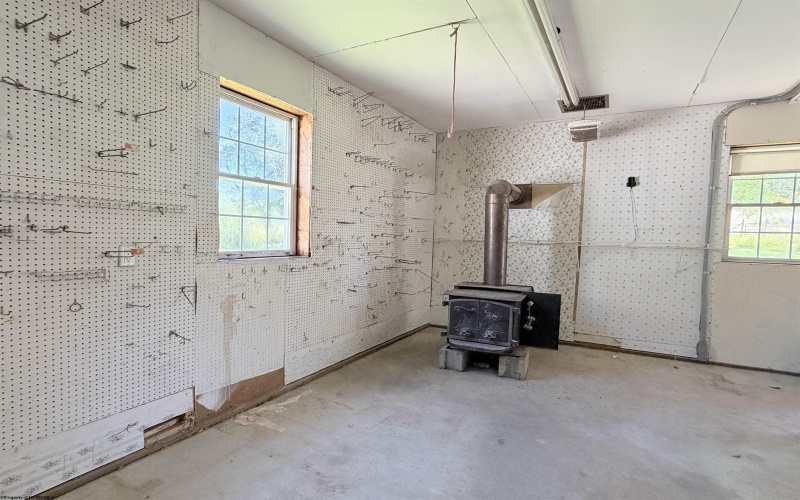 2924 Sinclair Road, Moatsville, West Virginia 26405, 4 Bedrooms Bedrooms, 12 Rooms Rooms,3 BathroomsBathrooms,Single Family Detached,For Sale,Sinclair,10165444 2924 Sinclair Road, Moatsville, West Virginia 26405, 4 Bedrooms Bedrooms, 12 Rooms Rooms,3 BathroomsBathrooms,Single Family Detached,For Sale,Sinclair,10165444