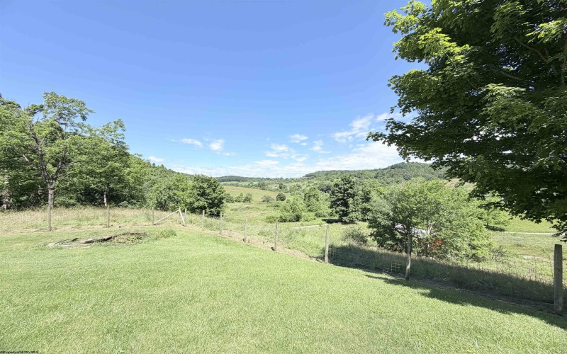 2924 Sinclair Road, Moatsville, West Virginia 26405, 4 Bedrooms Bedrooms, 12 Rooms Rooms,3 BathroomsBathrooms,Single Family Detached,For Sale,Sinclair,10165444 2924 Sinclair Road, Moatsville, West Virginia 26405, 4 Bedrooms Bedrooms, 12 Rooms Rooms,3 BathroomsBathrooms,Single Family Detached,For Sale,Sinclair,10165444