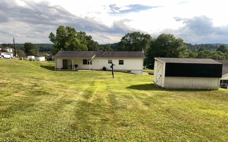 540 Hall Street, Bridgeport, West Virginia 26330, 3 Bedrooms Bedrooms, 7 Rooms Rooms,1 BathroomBathrooms,Single Family Detached,For Sale,Hall,10165458
